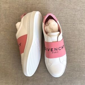 Givenchy Sneakers